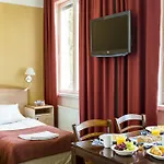 Hotel Hotelli Ville 3*