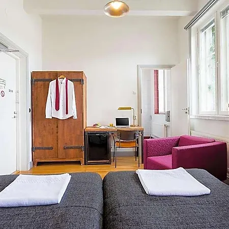 Hotelli Ville Отель 3*