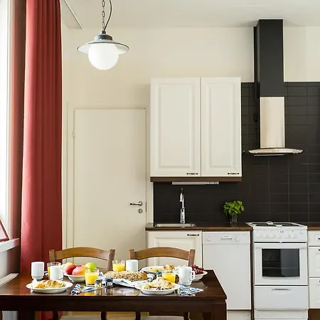 Отель Hotelli Ville Тампере