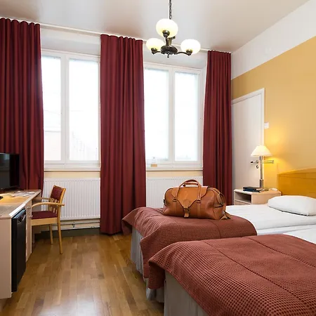 فندق Hotelli Ville تامبير